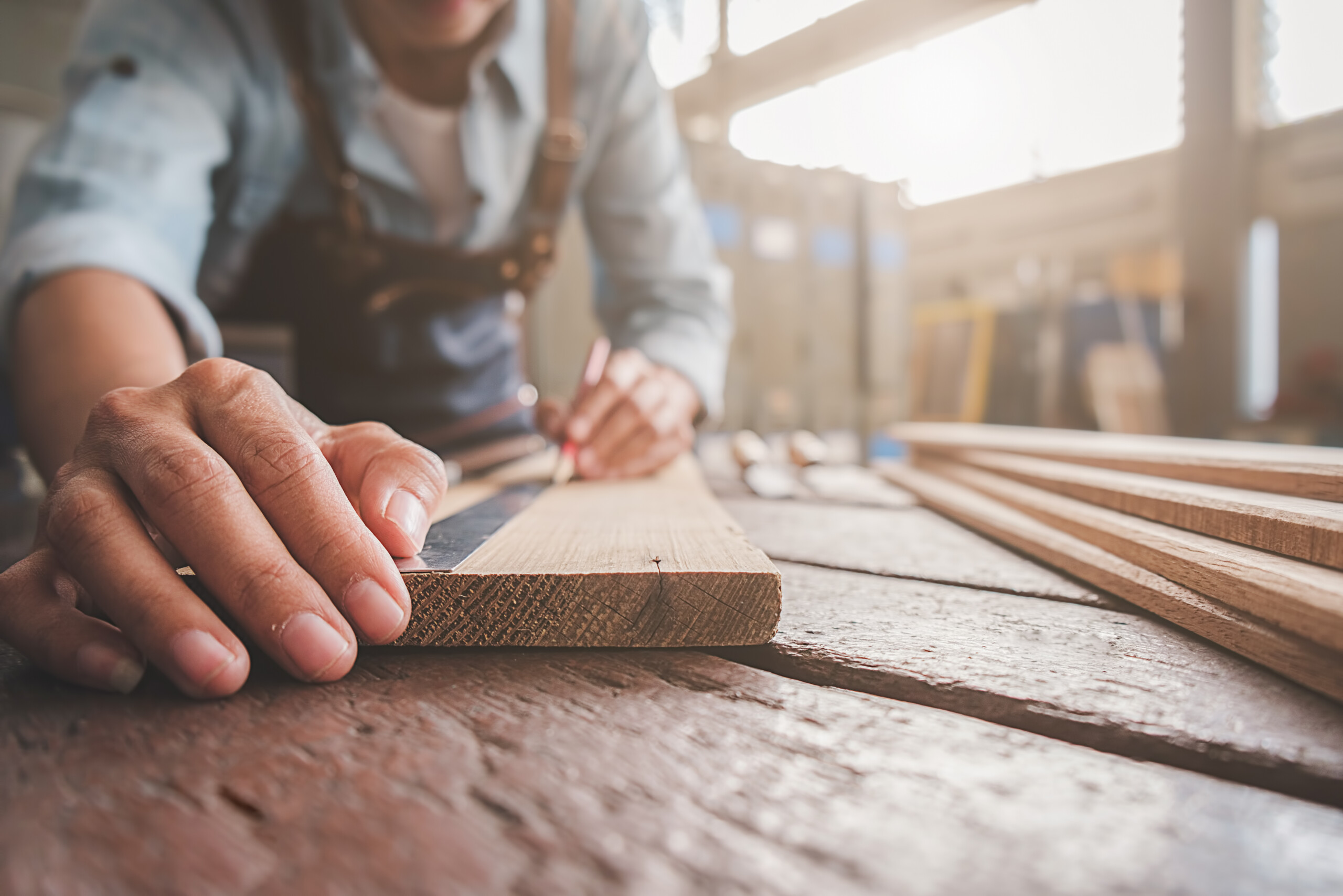 Woordworking, IoT in Woodshop, Photo by Adobe Stock