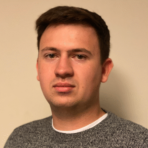 Daniel Headshot